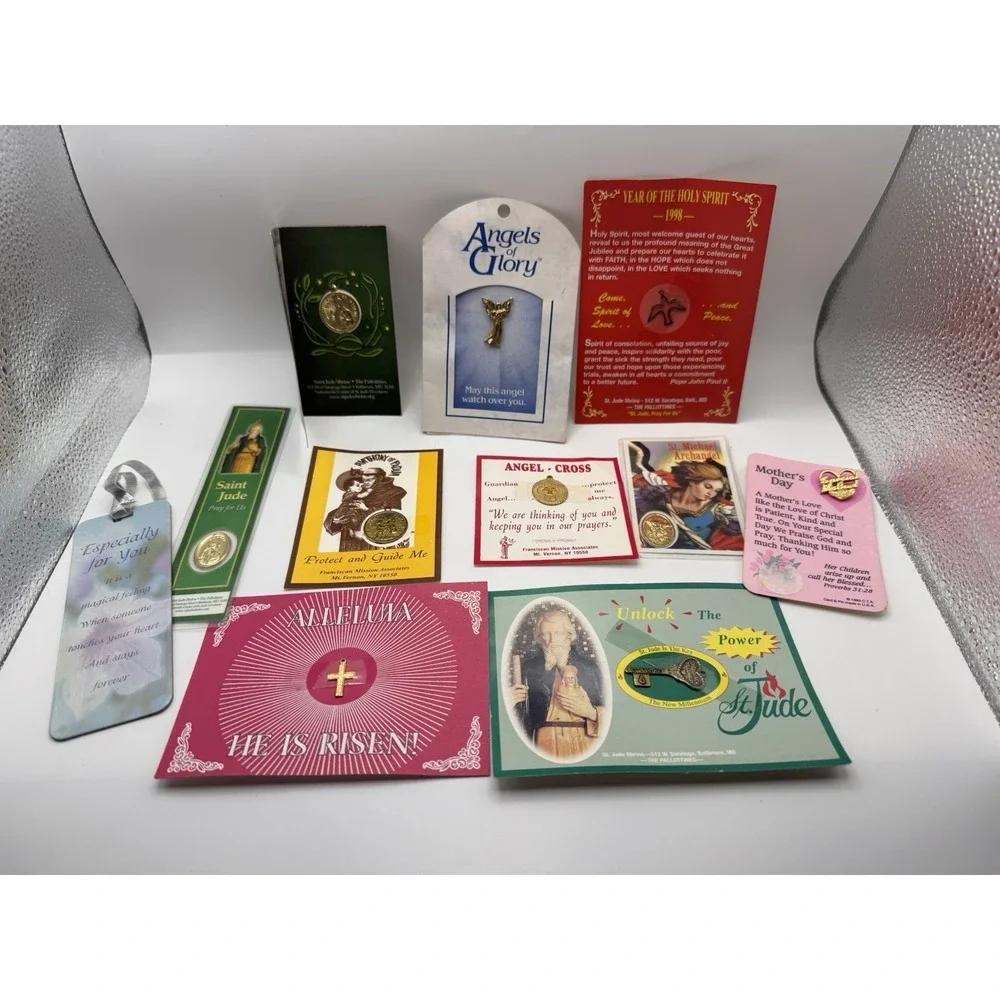 Lot Of Religious‎ Catholic Church Angel Cross Jesus Pins & Charms 1990s
